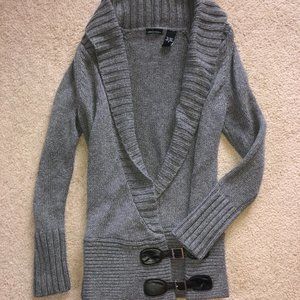 XX3 Women's Sweater Size Small